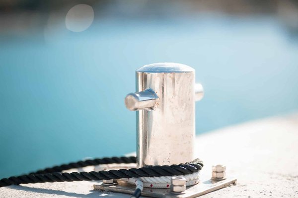 Comment bien choisir ses bornes escamotables ?