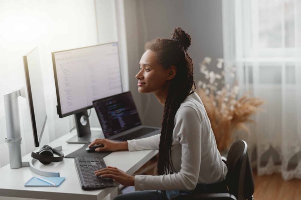 Hébergeur web : est-ce indispensable avant de créer un site ?